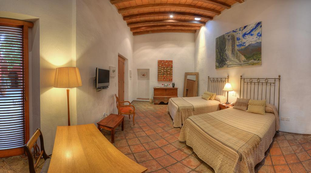 Hotel La Casona De Tita 오아하카주 객실 사진